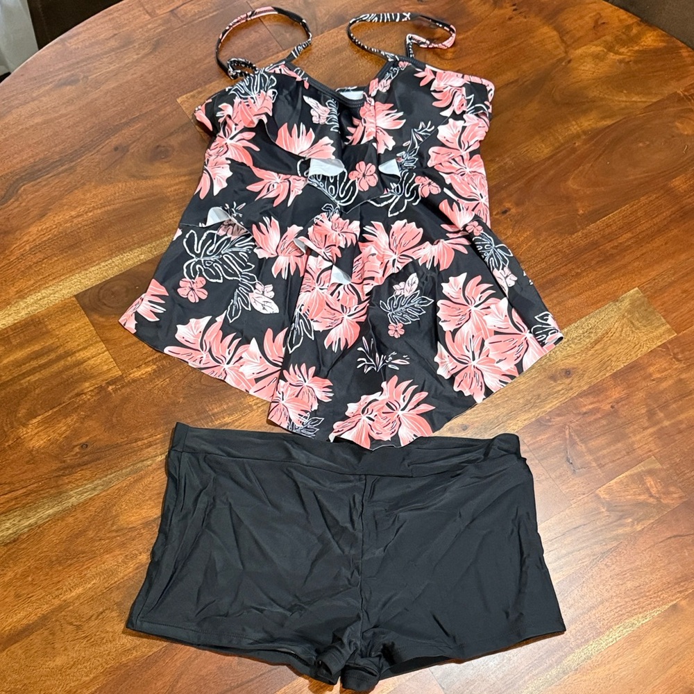 Floral Black & Pink Women's Tankini Set